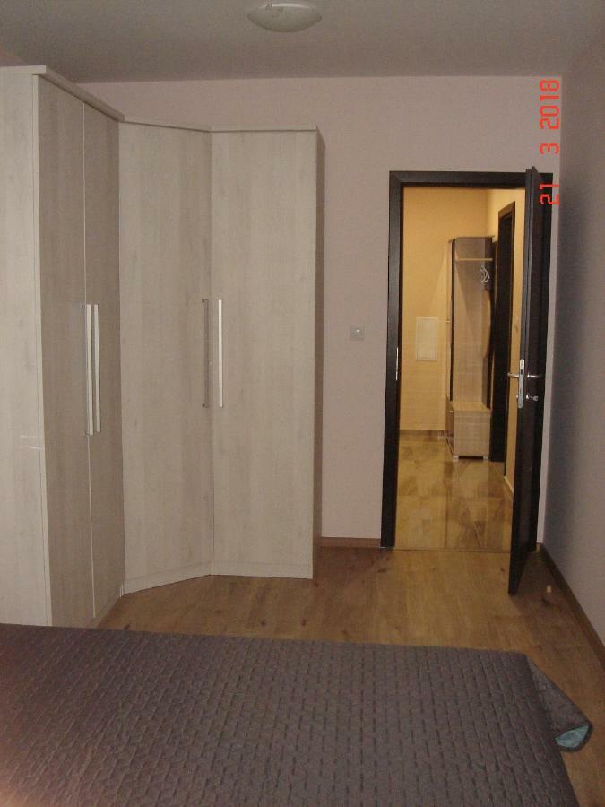 Apartment Deni Burgas Екстер'єр фото