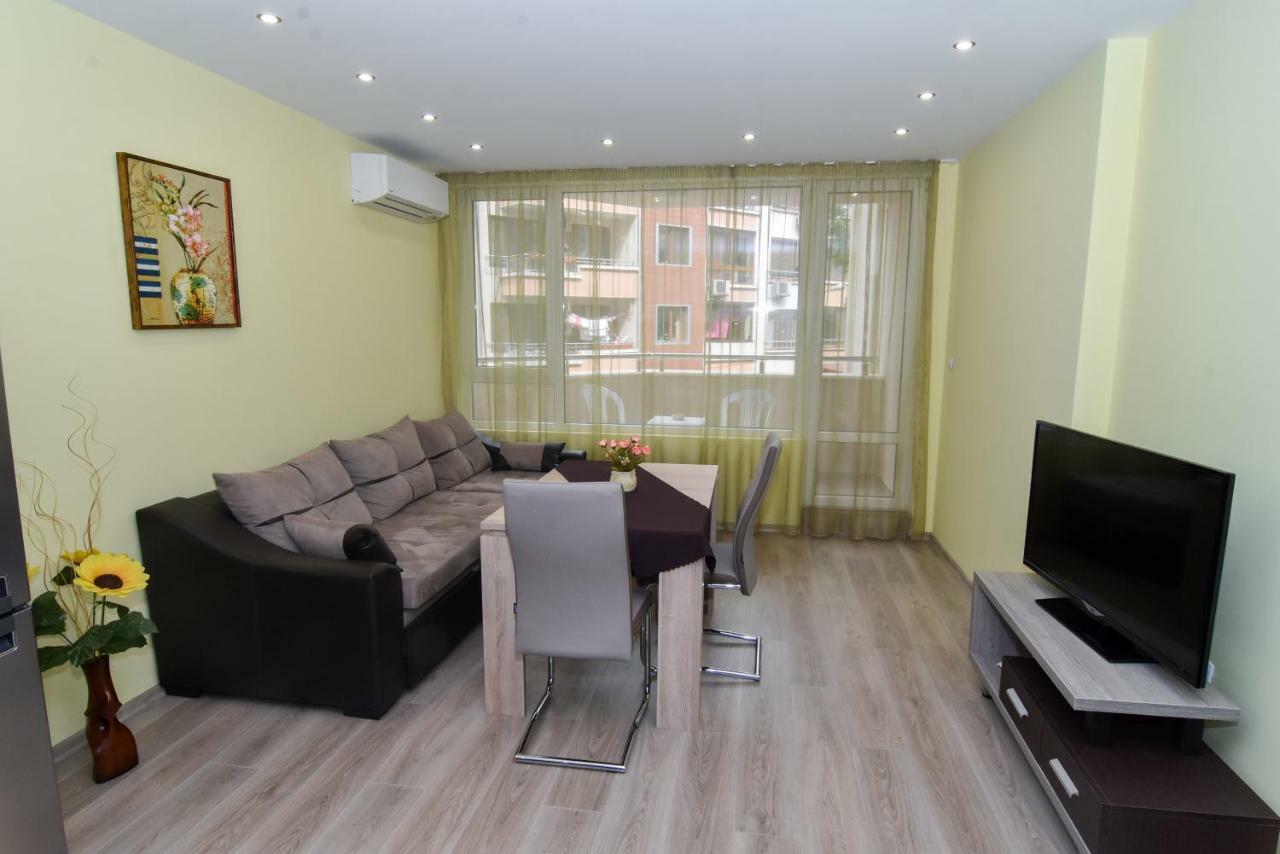 Apartment Deni Burgas Екстер'єр фото